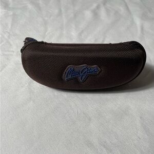 Maui Jim sunglasses case zipper canvas with clip dark brown